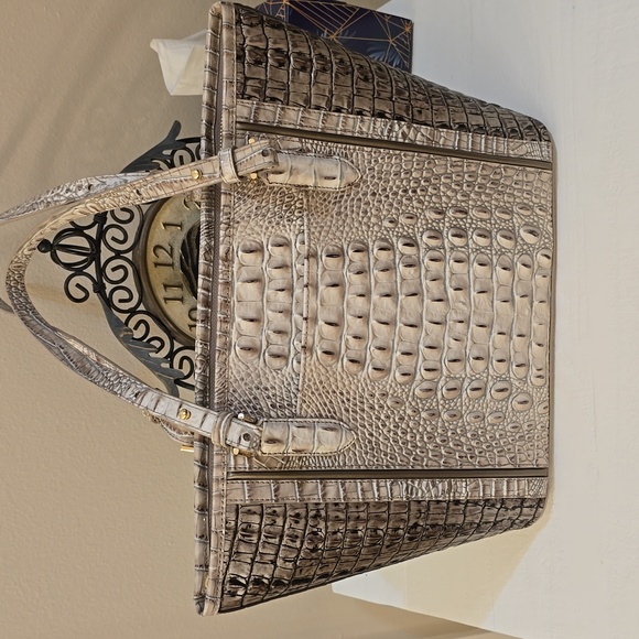 Brahmin handbag - Picture 3 of 7